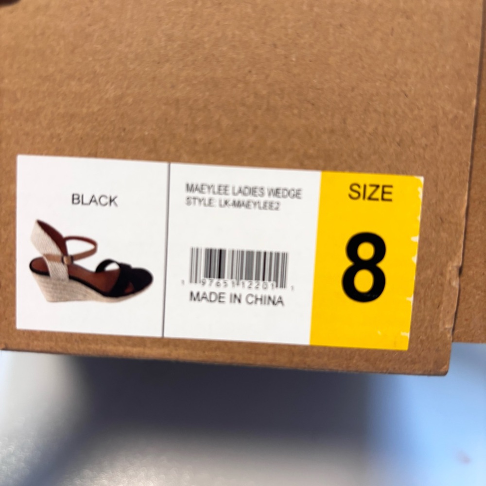 NEW Lucky Brand Maeylee Ladies Wedge in Black Size 8 New In Box - Picture 4 of 10